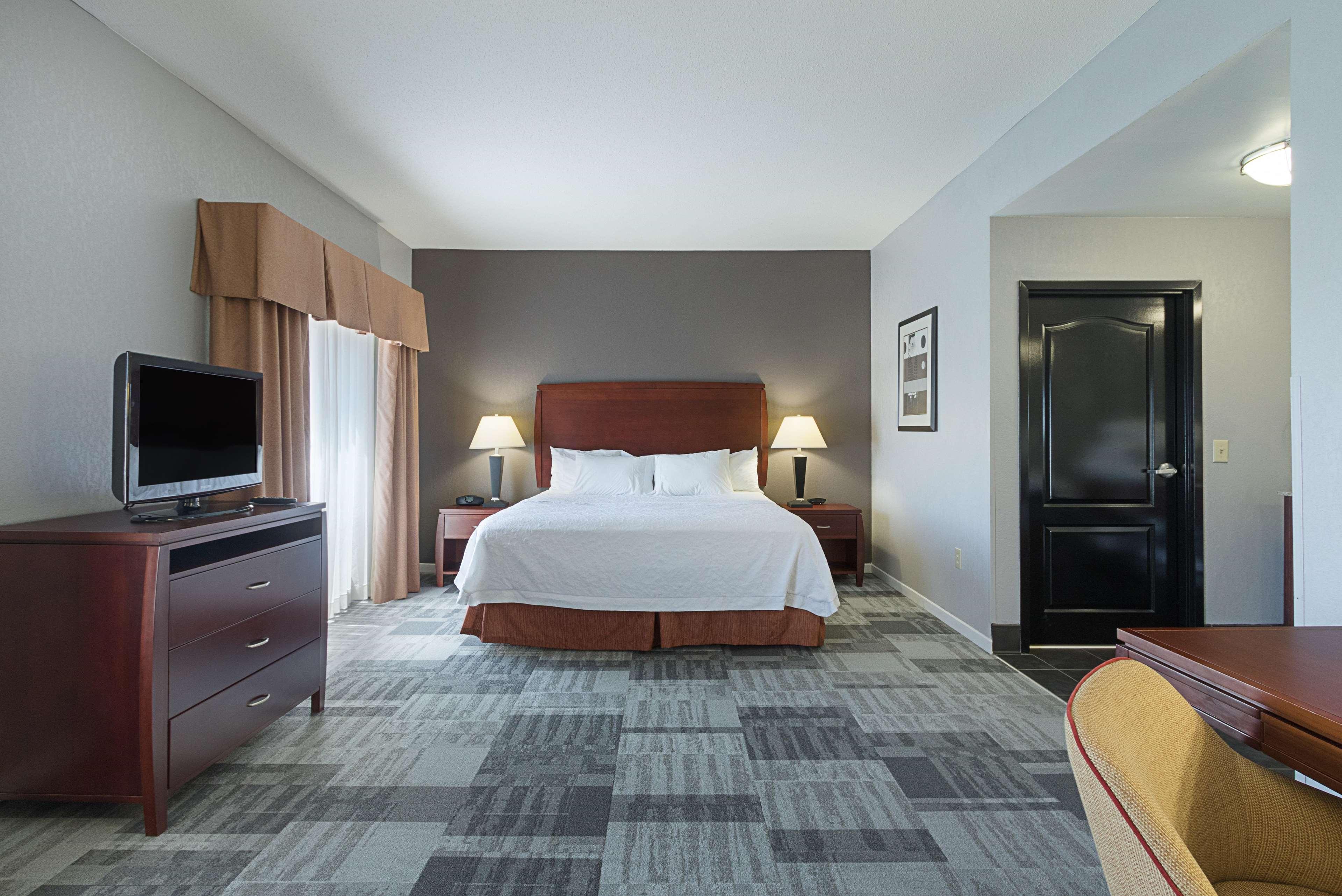 Hampton Inn And Suites Indianapolis/บราวน์สเบิร์ก ภายนอก รูปภาพ